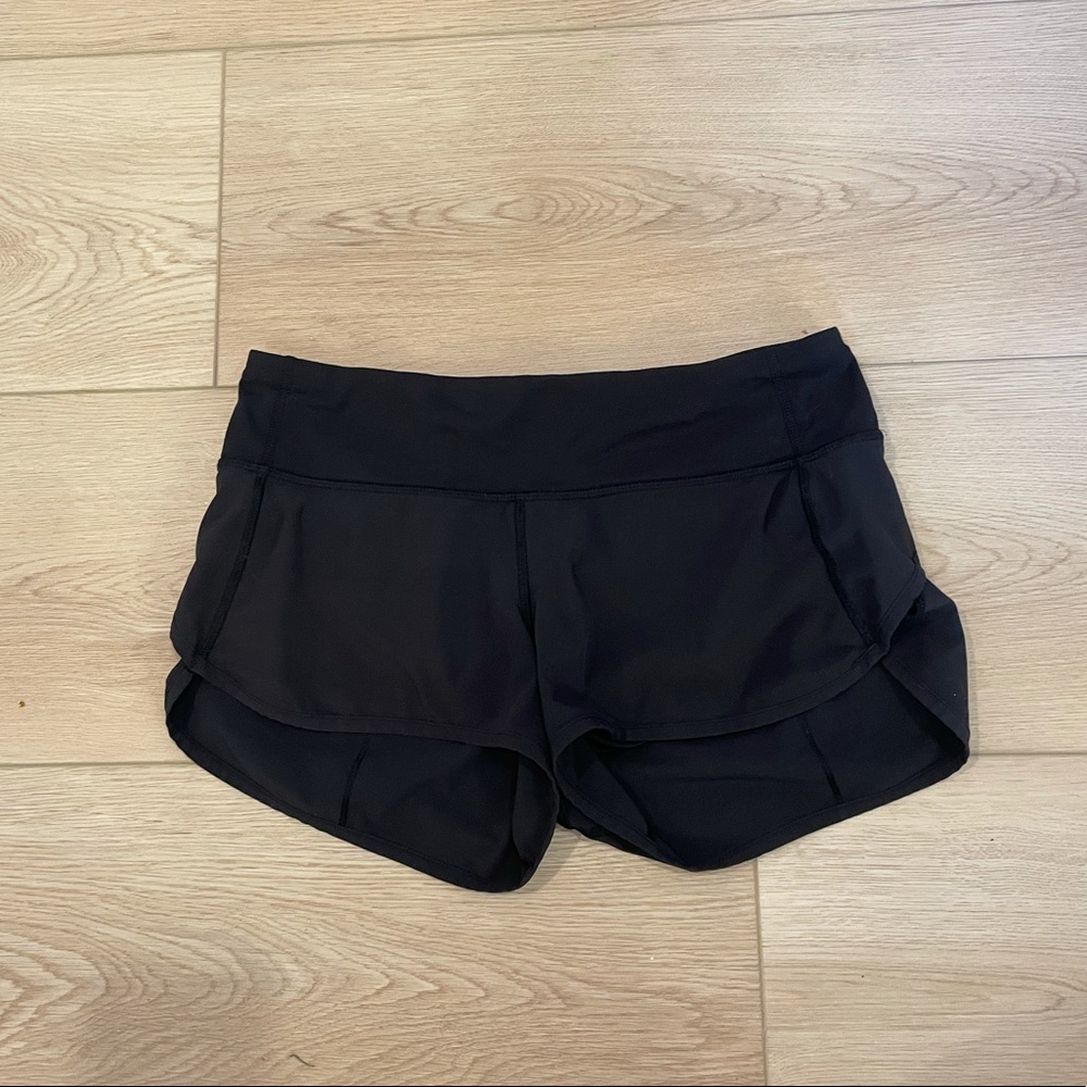 Lululemon Black Speed Up Shorts 2.5”